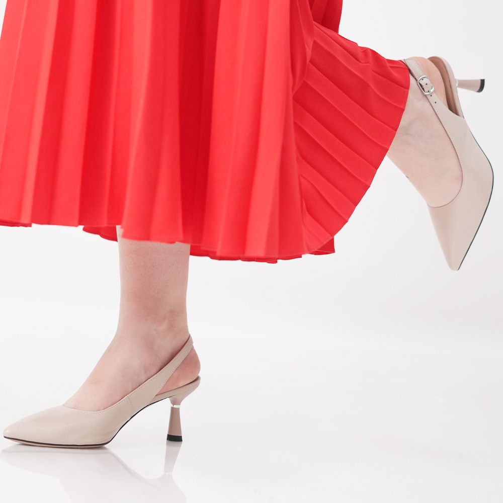 PANTOFI DECUPATI FIORE FINO