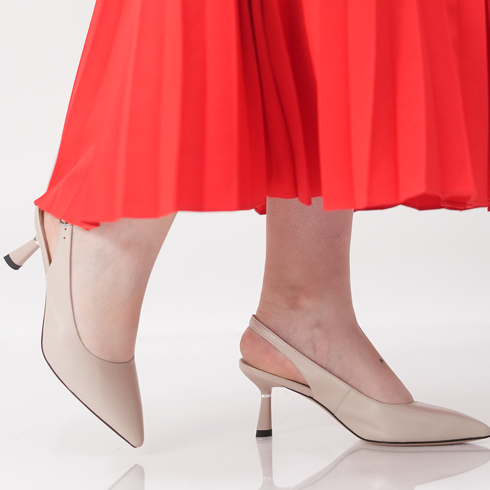 PANTOFI DECUPATI FIORE FINO