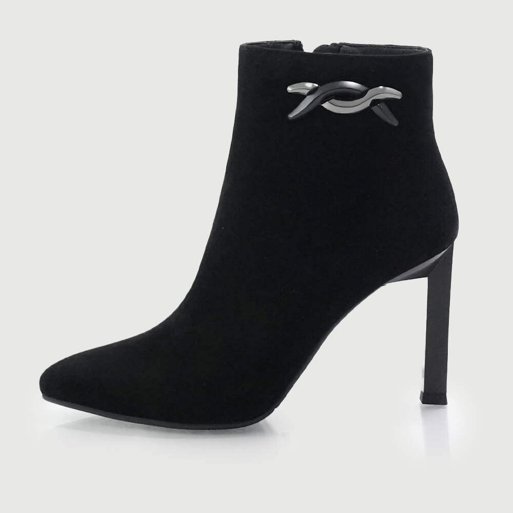 BOTINE ELEGANTE CU ACCESORIU METALIC
