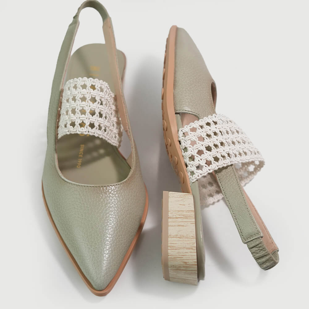 PANTOFI DECUPATI HISPANITAS