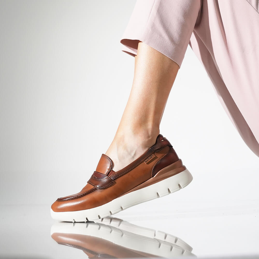 Pantofi Loafers Pikolinos