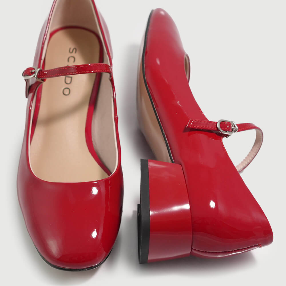 PANTOFI MARY JANE SCADO