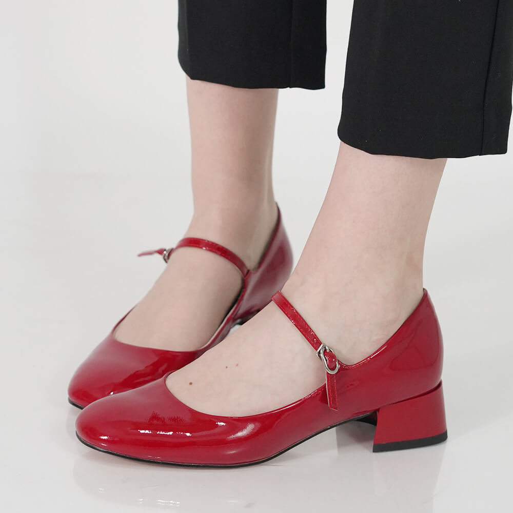 PANTOFI MARY JANE SCADO
