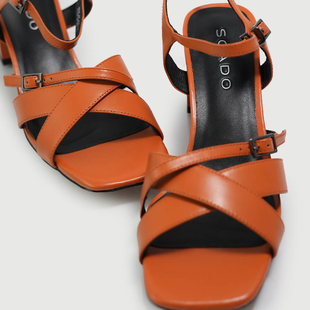 SANDALE ELEGANTE SCADO