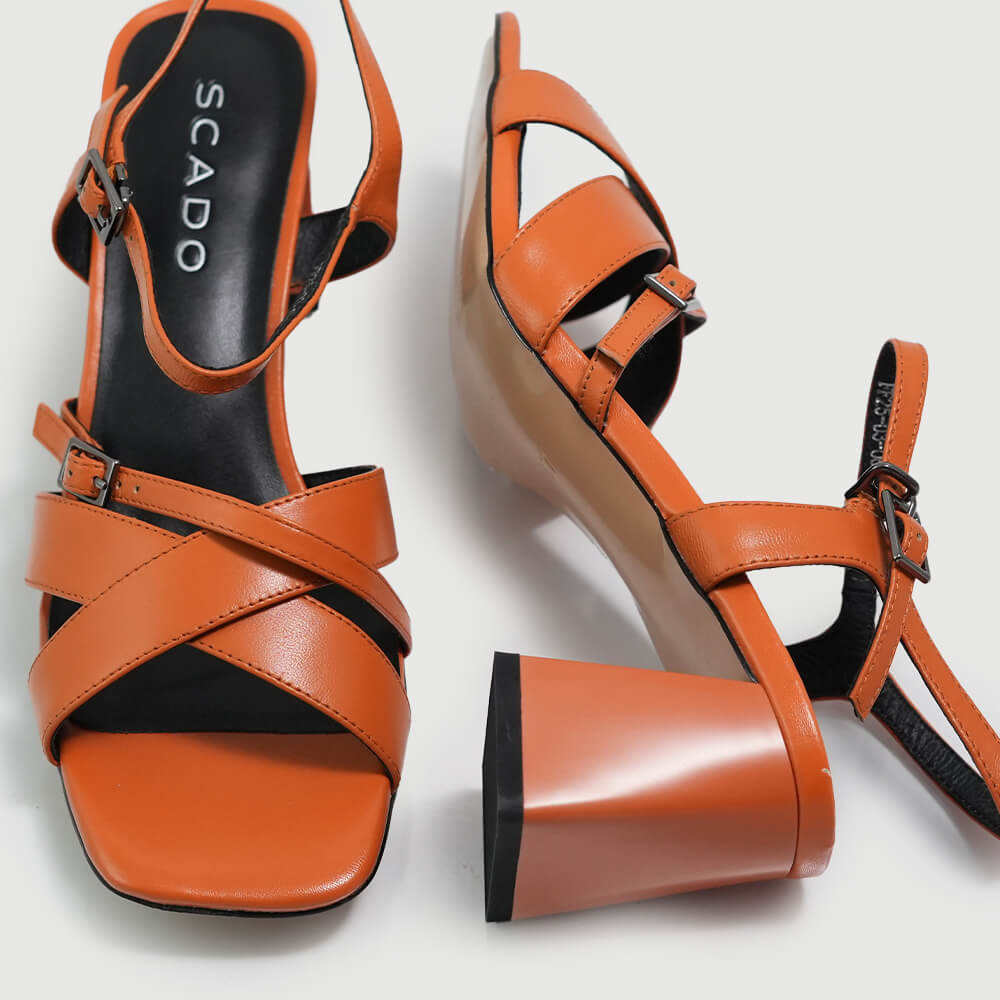 SANDALE ELEGANTE SCADO