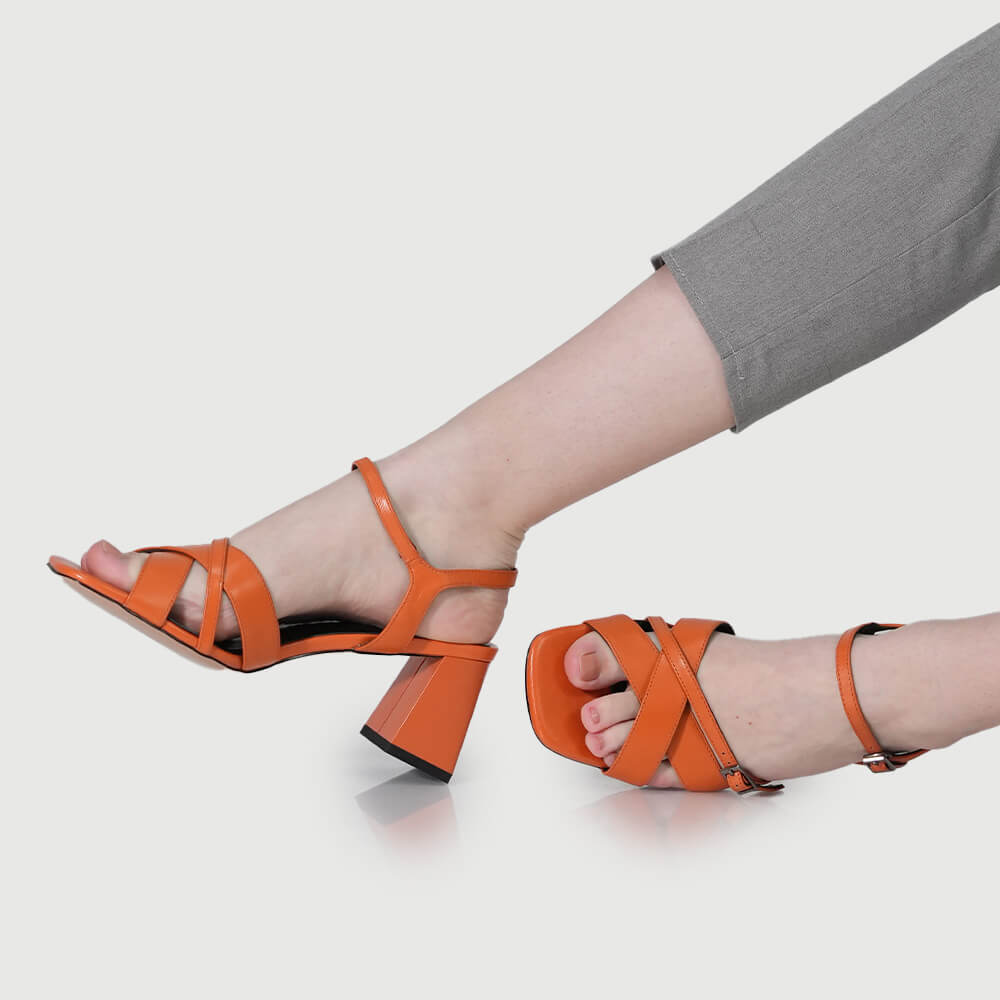 SANDALE ELEGANTE SCADO
