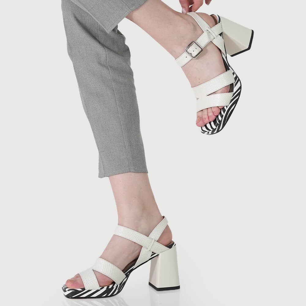 SANDALE ELEGANTE SCADO