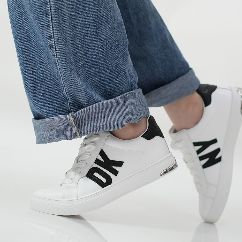 SNEAKERS DKNY