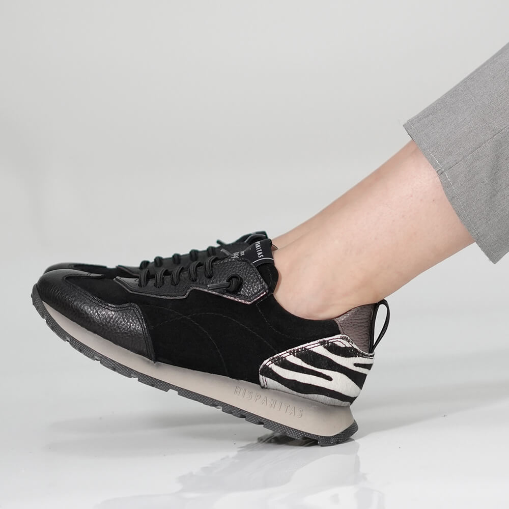 SNEAKERS HISPANITAS
