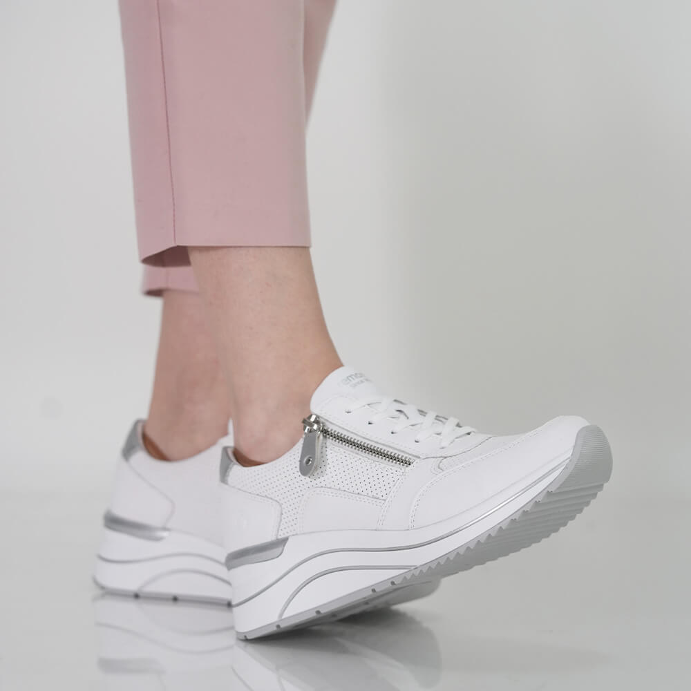 SNEAKERS REMONTE